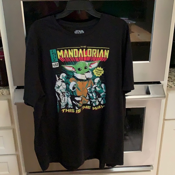Star Wars 2XL “The Mandalorian is the way” T-shirt